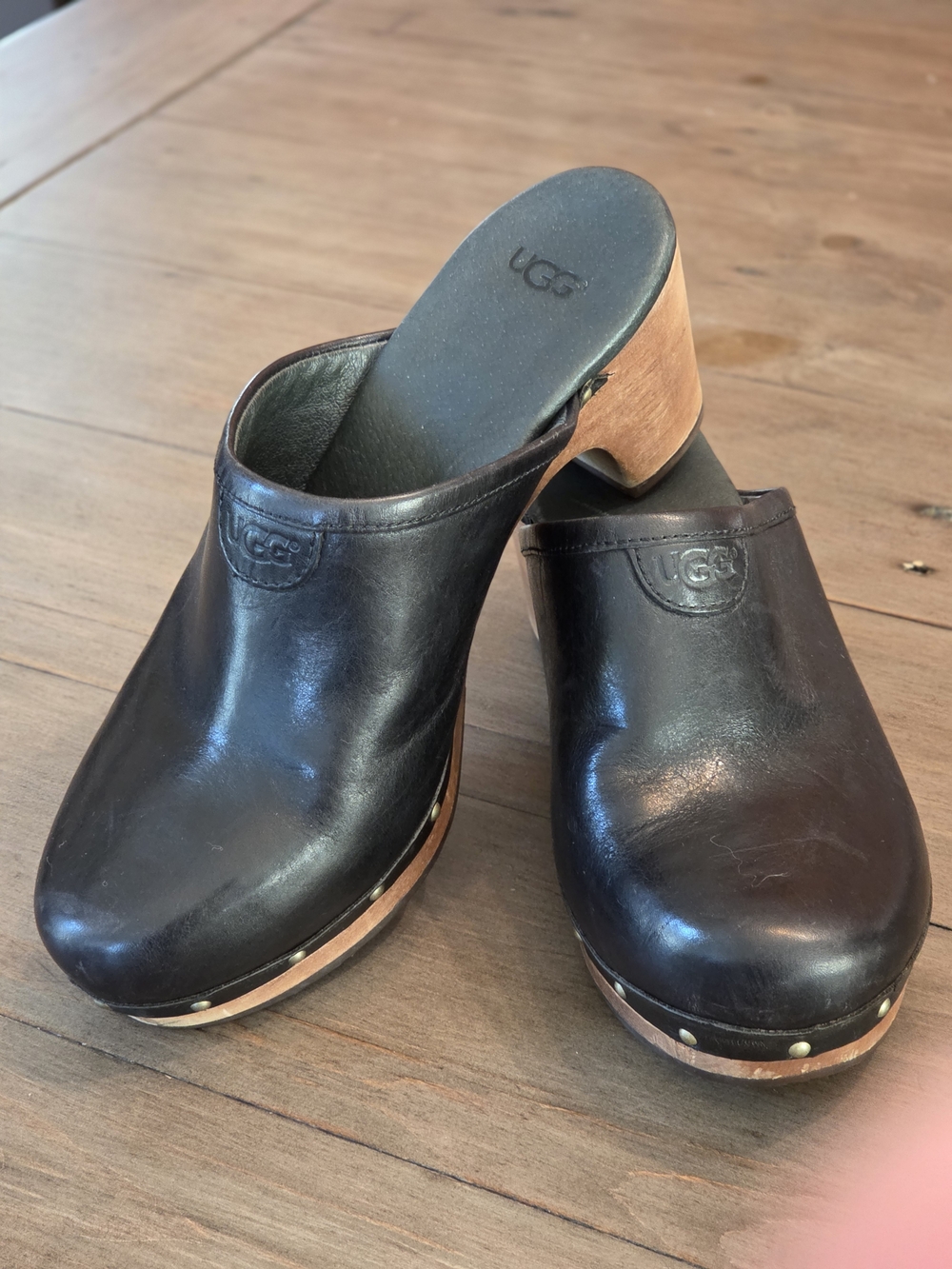 UGG Black Leather Wooden Platform Clogs Mules - Size 7